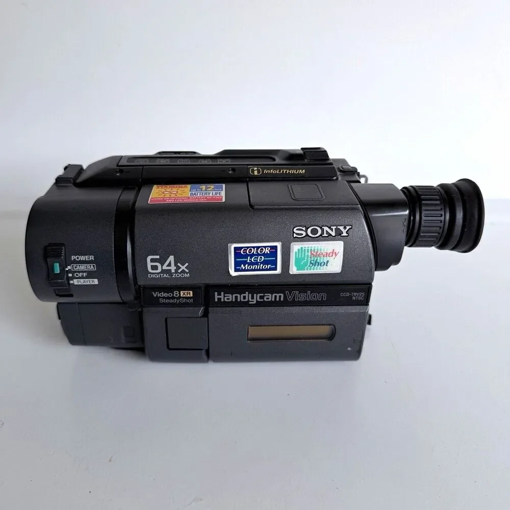 Sony Handycam Vision CCD-TRV25 Video8 XR 16x/64x SteadyShot LCD Black